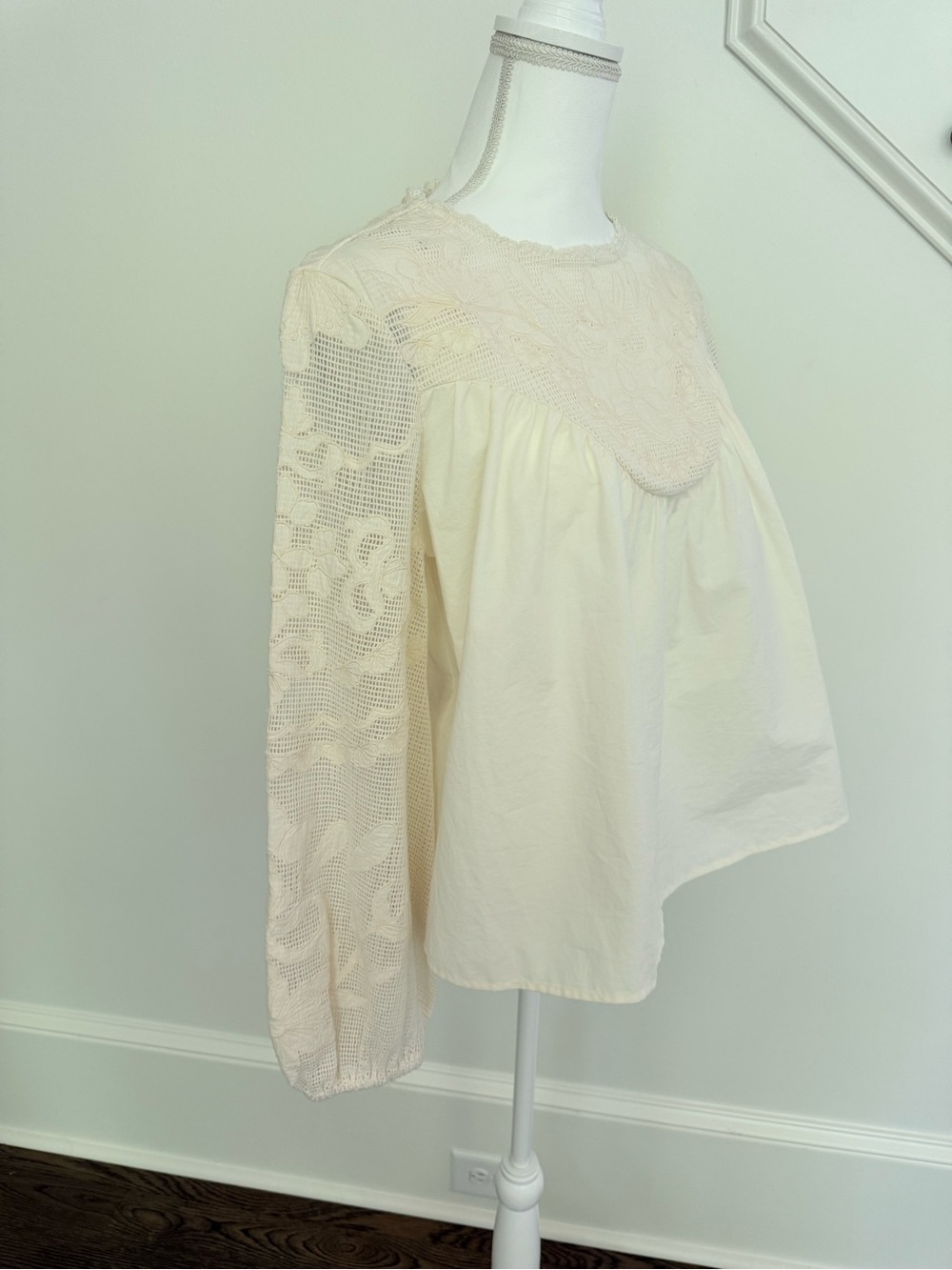 TUCKERNUCK Ivory Patchwork Embroidered Cressida Blouse - size small - Picture 10 of 12